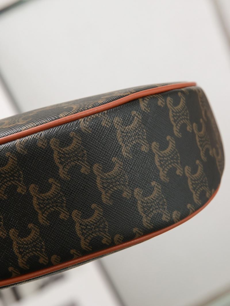 Ce1i*e ava bags